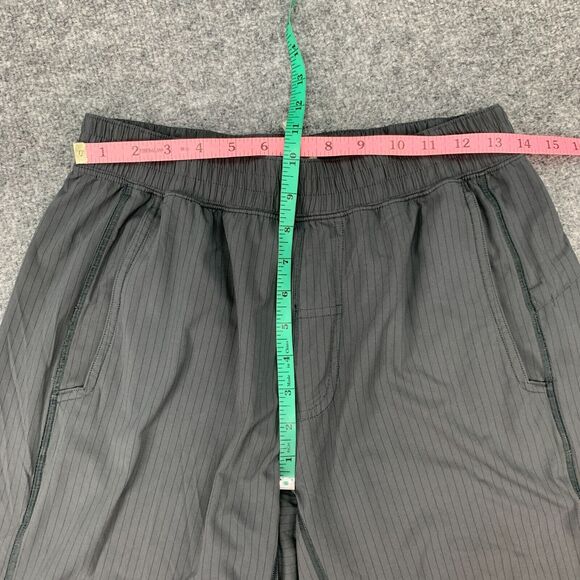 Lululemon Shorts Mens M Medium Gray Striped Elastic Waist Drawstring Gym Train - Picture 6 of 14